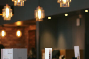 Christmas restaurant lighting: How to get the wow factor