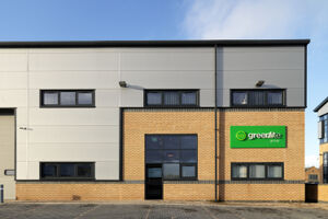 Retail lighting company achieves Investors in People standard